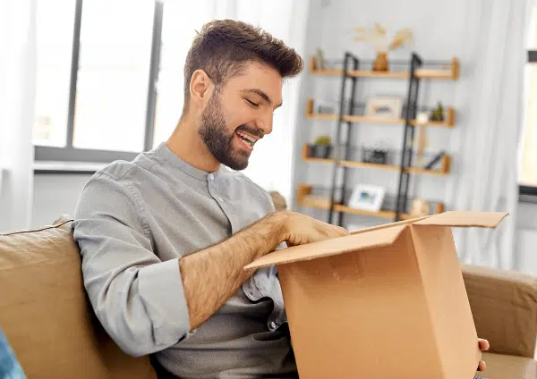 11 Creative Shipping Tricks That Will WOW Your Customers